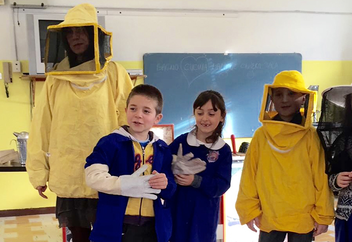 Apicoltori in erba alle scuole Milani
