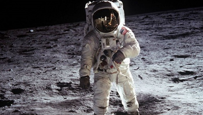 Roccia lunare e altre curiosità giovedì nella sede del cinema Oratorio di Omegna