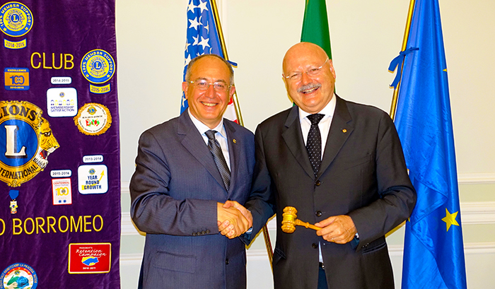 Scambio della “Campana” ai Lions Verbano Borromeo, Mottini passa a Norata