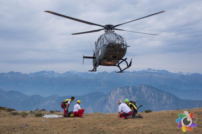 Gli elicotteri dell’esercito sul Limidario per trovare l’alpinista scomparsa