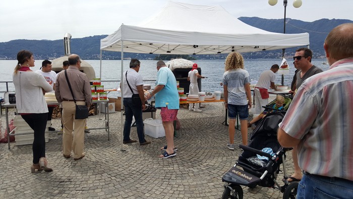 Il golfo Borromeo come Napoli: a Pallanza il festival della pizza (foto)