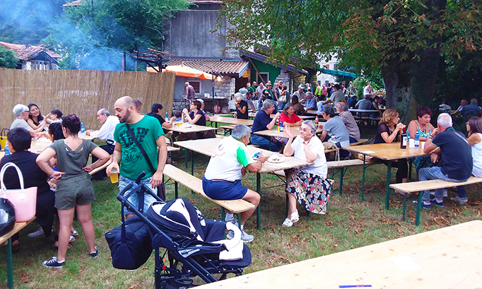 Grigliata estiva per le "Penne nere" di Gravellona. Un successo. Foto