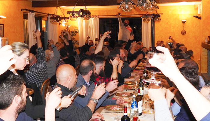 In 90, tra “Barbuti e Baffuti”, al 34° ritrovo annuale. Fotogallery