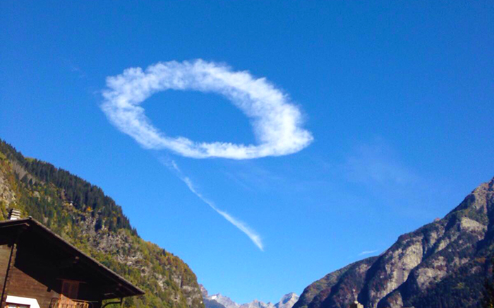Cerchio nel cielo dell'Ossola, è stato un caccia militare svizzero. Non ha sconfinato