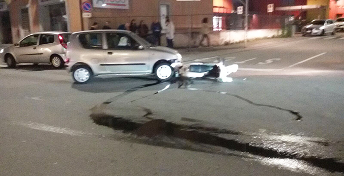 Incidente in centro Domo, giovane in ospedale