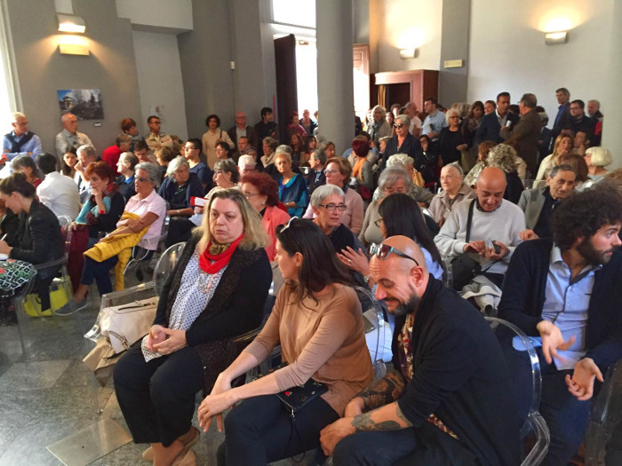 Domosofia: pienone alla Cappella Mellerio per lo psichiatra Eugenio Borgna. Video