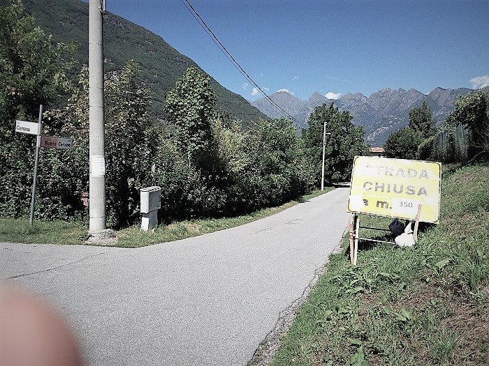 Lavori sul metanodotto: chiusa la via Monte Cerano a Pedemonte sino al 15 settembre