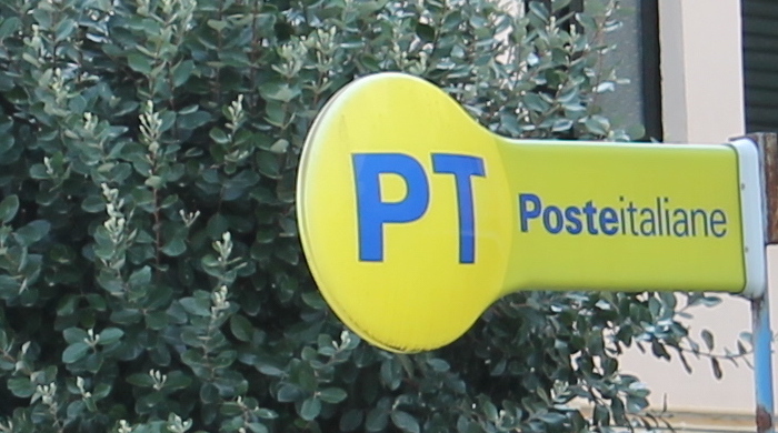 Poste disponibili a nuovi servizi in montagna, prudente fiducia di Uncem