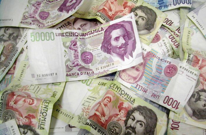 L’eredità miliardaria lasciata in Svizzera dal nonno è carta straccia