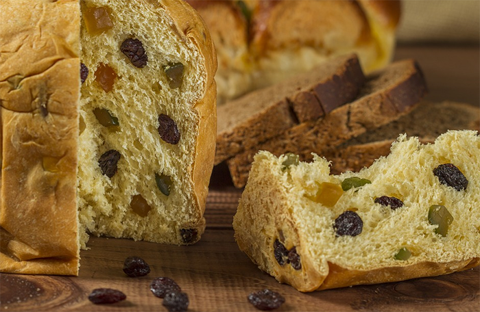 Panettone e vin brulè dopo la Messa di Natale con il Comitato Polenta e Sciriuii