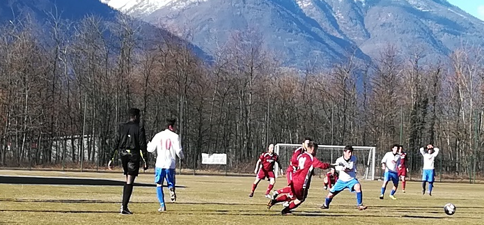 Varzese corsara a Oleggio Castello e di nuovo leader del campionato di Seconda