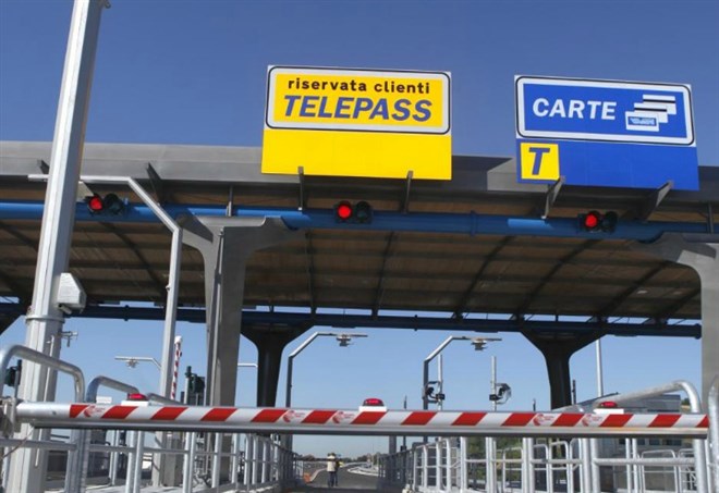 In scia al telepass senza pagare: condannato a 10 mesi e al risarcimento