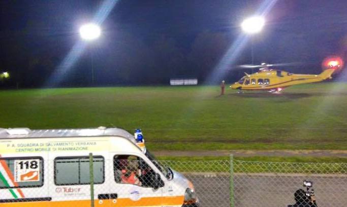 Pallanza: scontro nella sera tra due moto, ferito gravemente un 61enne