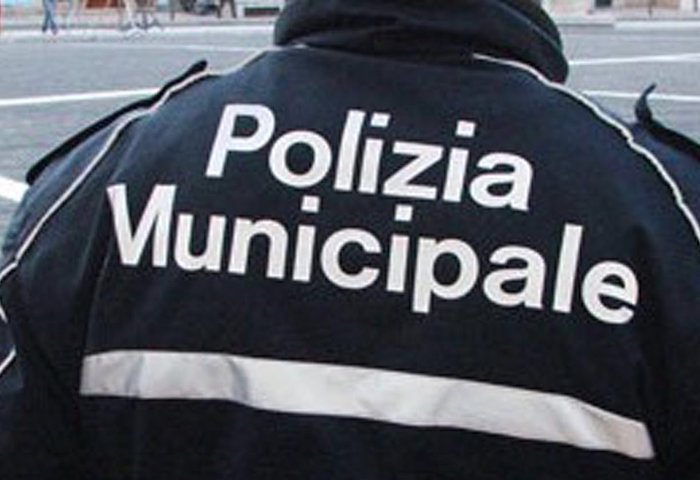 Gravellona: due auto di lusso sequestrate dalla Municipale, troppe irregolarità