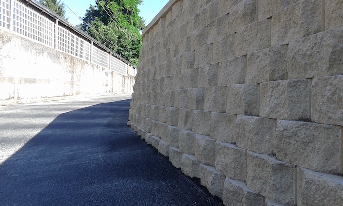 Completato l'allargamento di via alla Ferrovia 