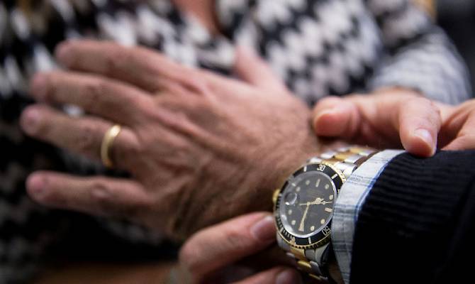 La banda delle borseggiatrici dei Rolex colpisce anche in Veneto