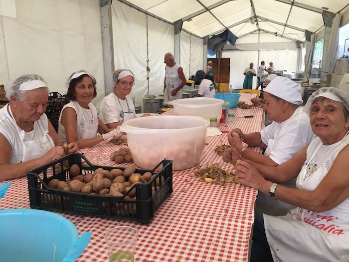 I 25 anni della Sagra della patata: il senso oltre la festa nella lettera di Guido Tomà