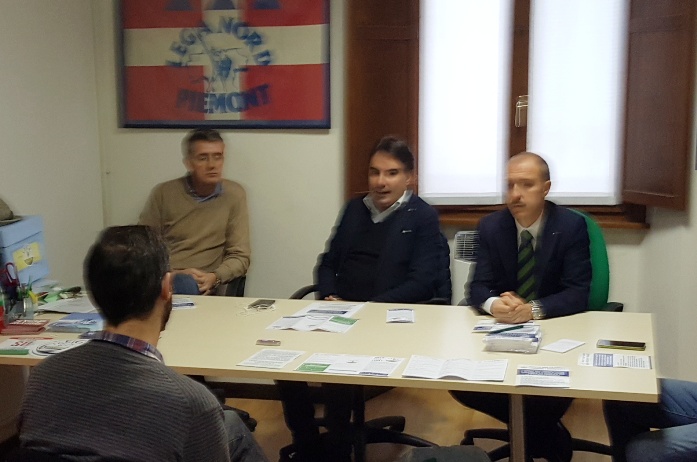 Sull’outlet in viale Azari la Lega interroga i verbanesi: questionario nei gazebo