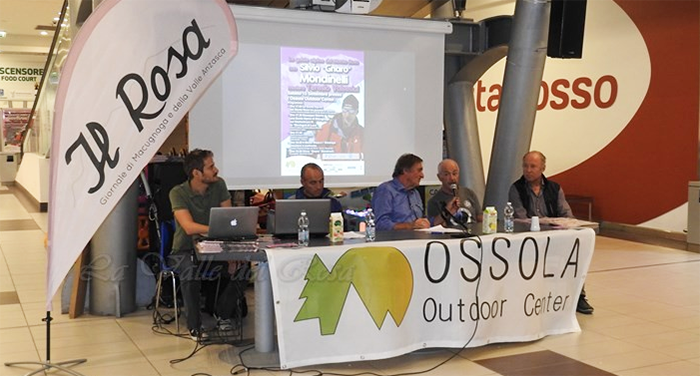  Gnaro Mondinelli a Crevola per la presentazione de "Il Rosa", giornale di Macugnaga e della Valle Anzasca. Foto