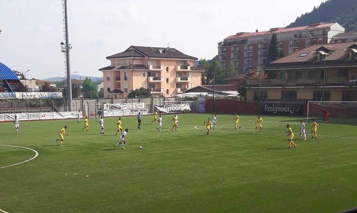 La Juve Domo recupera due gol con le punizioni di Bini e pareggia al debutto col Valduggia