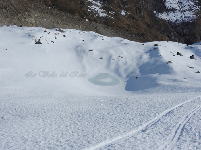 Macugnaga: un nuovo lago effimero al ghiacciaio del Belvedere? - Foto