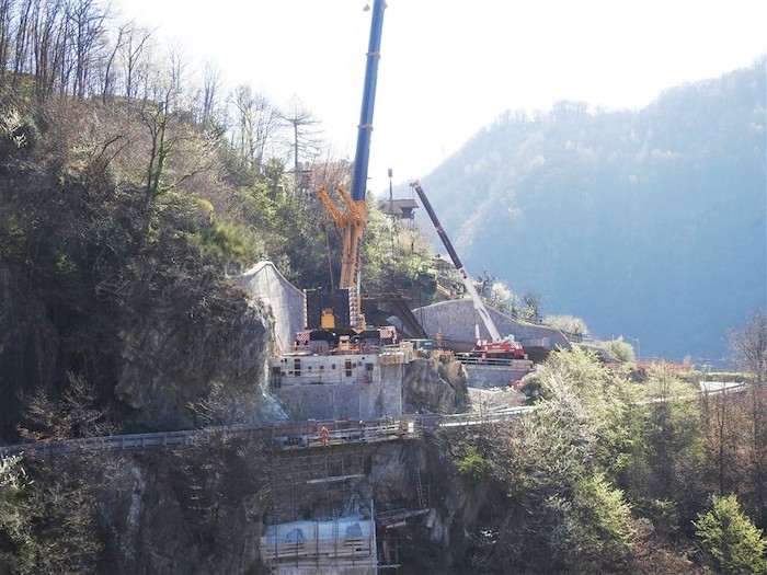Valle Anzasca: si realizza il viadotto sul rio Giana, era atteso da anni - Foto e video 