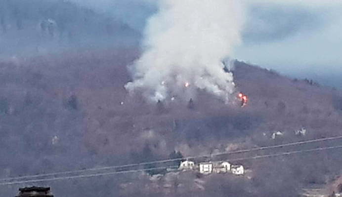 Domo: brucia la montagna sopra Vagna, Vigili del fuoco ed Aib sul campo