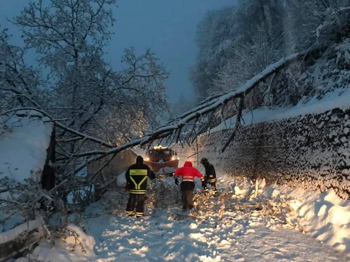 Baceno: scuole chiuse, alto rischio valanghe sulla Goglio- Devero 