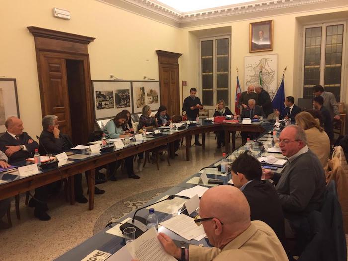 Domo: con l'avanzo d'amministrazione finanziate manutezioni a scuole, palazzo San Francesco ed aree verdi 