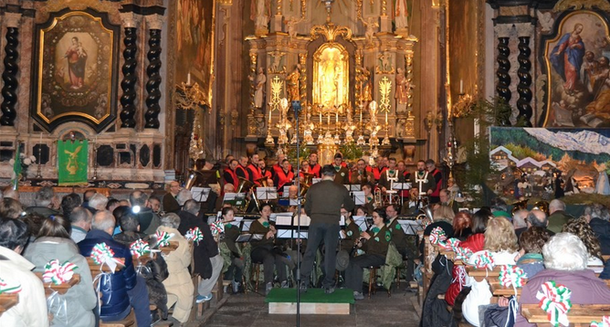 Fanfara Alpina Ossolana e Coro Monterosa, concerto in ricordo della Grande Guerra. Fotogallery