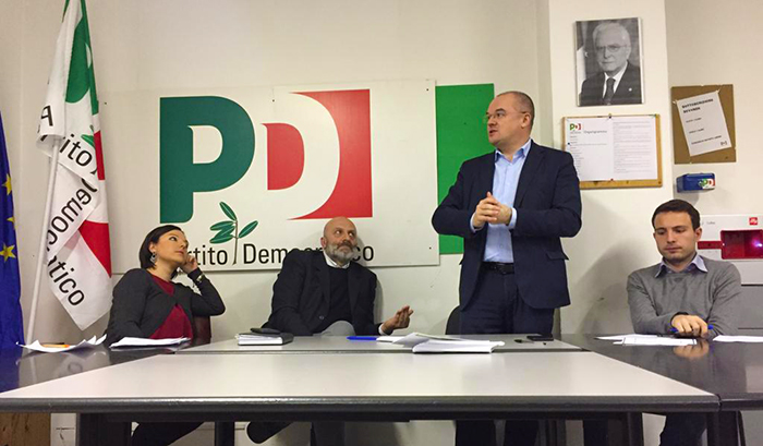 Zingaretti avanti per un soffio su Martina al circolo Pd di Domo in vista del Congresso Nazionale