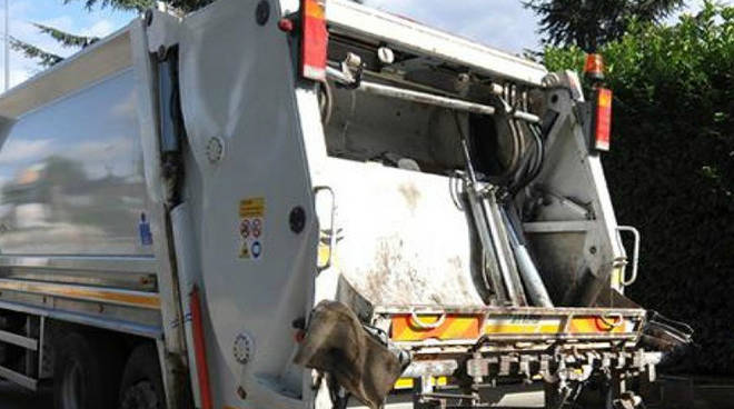 Subappalto della raccolta rifiuti da ConSerVco, le precisazioni di Sea