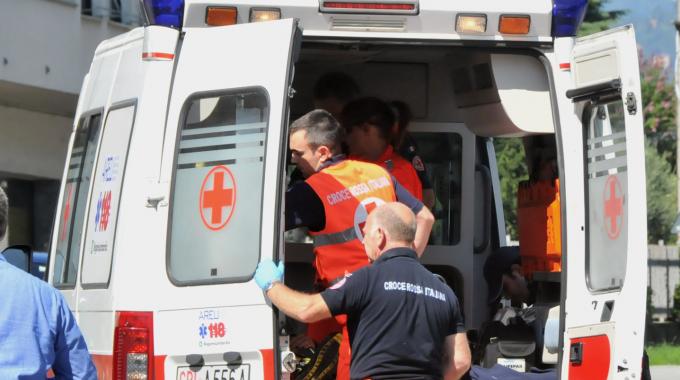 Incidente tra la provinciale e la circonvallazione: donna ferita