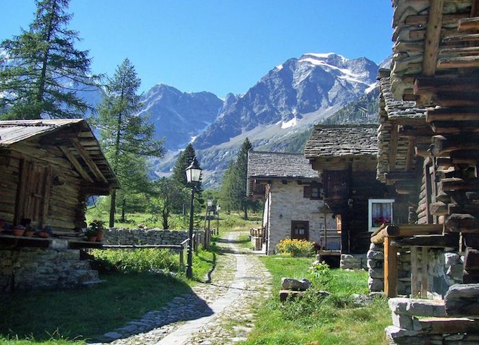 Macugnaga Monte Rosa School: un ciclo di conferenze all'aperto su cibo e ospitalità