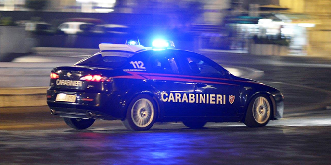  Svizzero sorpreso mentre ruba in una casa: preso "con le mani nel sacco"