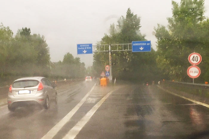 Anas sistema le barriere sulla Superstrada e chiude svincoli