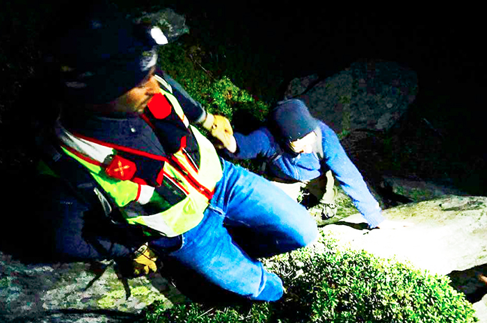 Grave infortunio ad escursionista sopra Cardezza. Soccorso in azione