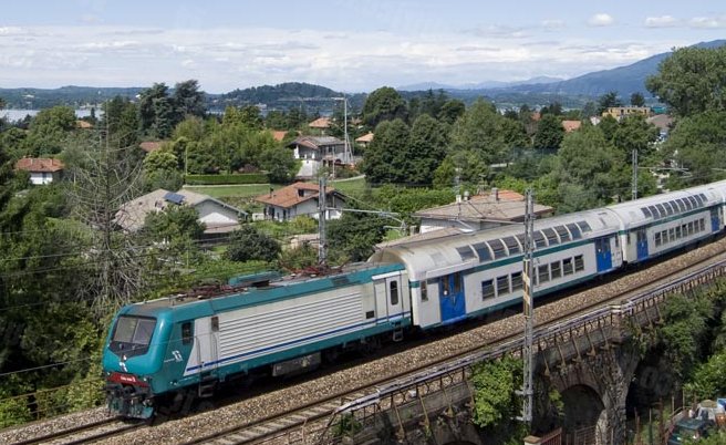 I Comuni finanziano i pendolari nella causa a Trenord